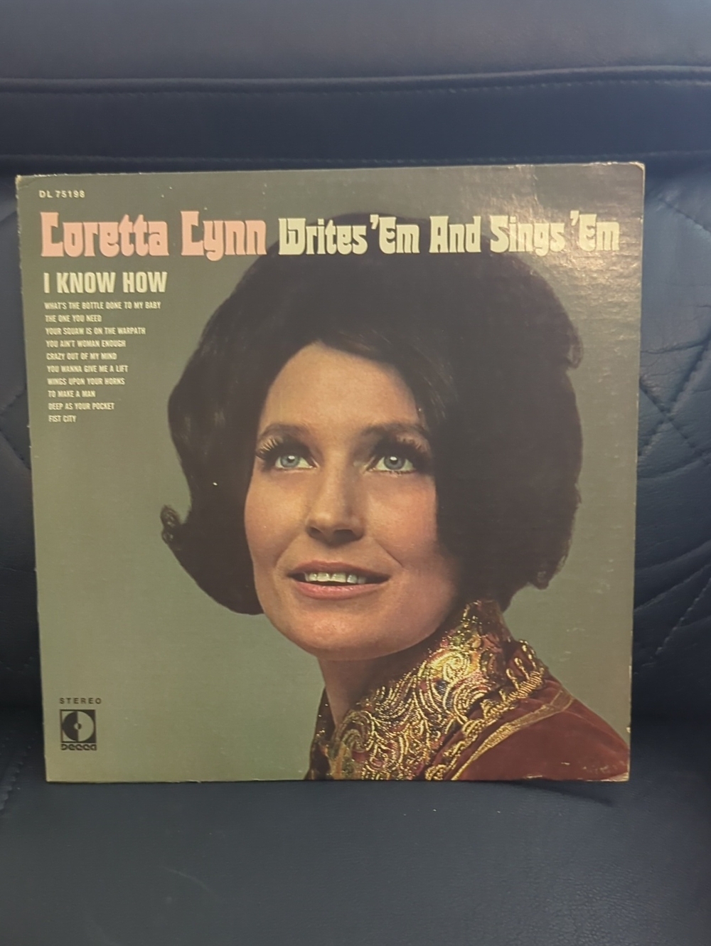 Vintage Album Loretta Lynn Writes 'Em And Sings 'Em Vinyl Album